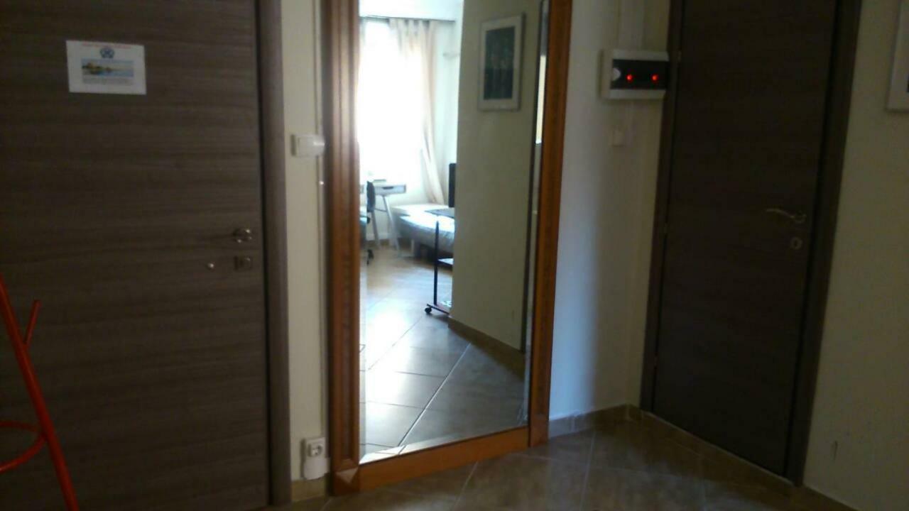 Kingsize Bed 2X2,20 Comfort Super Wifi 70 Mbps Studio! Thessaloniki Exterior photo