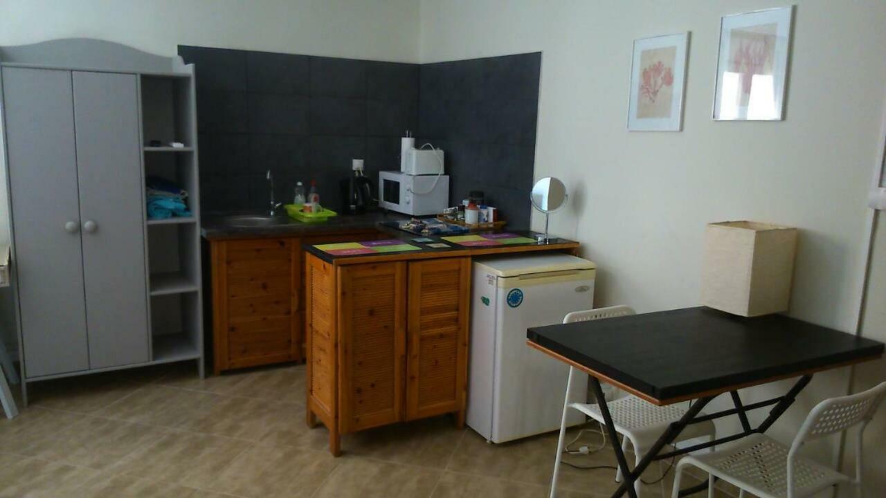 Kingsize Bed 2X2,20 Comfort Super Wifi 70 Mbps Studio! Thessaloniki Exterior photo